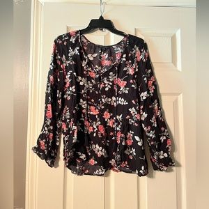 American Eagle Floral Top